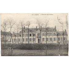 24 - Luzy - L'Ecole des Filles.