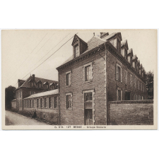 127 - Besse - Groupe scolaire.