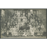Ecole primaire de filles de Domfront : photo de classe.