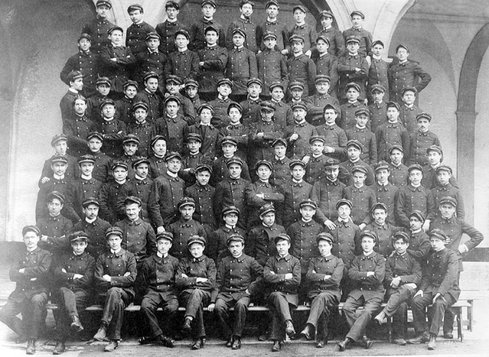 École Nationale d'Arts & Métiers. Cluny - 1912-1913.