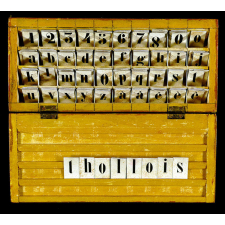 Alphabet mobile Thollois.