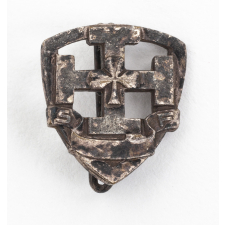 Insigne trèfle et croix potencée