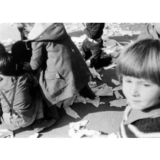 Ecole maternelle du Centre - Sceaux - Animation sur le thème du vent.
