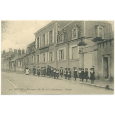 751 - Olivet - Pensionnat N.-D. de la Providence - Entrée.