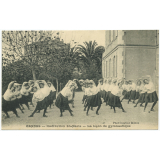 Cannes Institution Ste-Marie - La leçon de gymnastique.