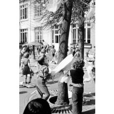 Ecole maternelle du Centre - Sceaux - Animation sur le thème du vent.