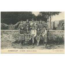 Rambouillet - La Ruche - Enfants les Grands.