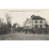 2016 - En Berry - Jussy-le-Chaudrier - Ecoles et Mairie - Route de Sancergues.