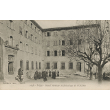 2698 - Fréjus - Grand Séminaire écclésiastique en récréation.
