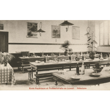 Ecole Supérieure et Professionnelle de Luxeuil - Réfectoire.