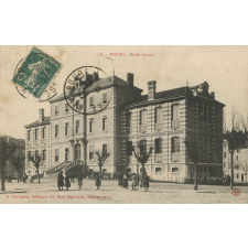 136 - Bourg - Ecole Carriat.