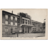 5030 - Créteil - Les Ecoles - Avenue de la République.