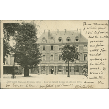 Ecole Saint-François-de-Sales, Dijon. - Cour du Grand Collège et salle des Fêtes.