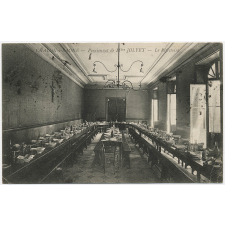 Chalon-sur-Saône - Pensionnat de Mlles Jolyet - Le Réfectoire.