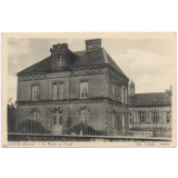 Auvers (Manche) - La Mairie et l'Ecole.