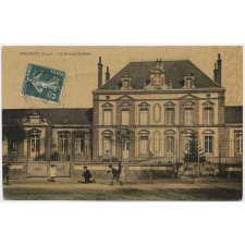 Breteuil (Eure) - Le groupe scolaire.