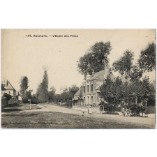 107 - Roumare - L'Ecole des Filles.
