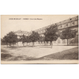 Lycée Michelet - Vanves - Cour des Moyens.