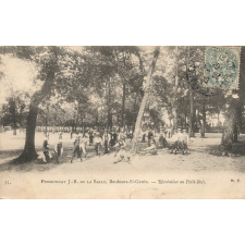 35 - Pensionnat J.-B. de la Salle, Bordeaux-St-Genès - Récréation au Petit-Bois.