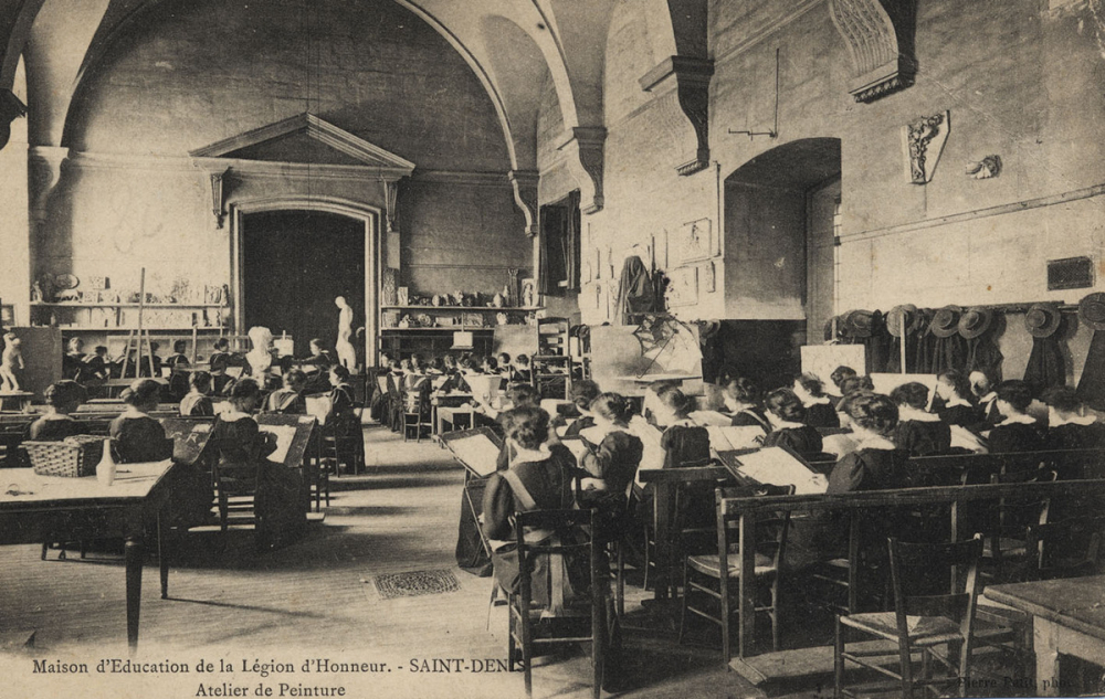 Maison d'Education de la Légion d'Honneur - Saint-Denis - Atelier de Peinture.
