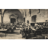 Maison d'Education de la Légion d'Honneur - Saint-Denis - Atelier de Peinture.