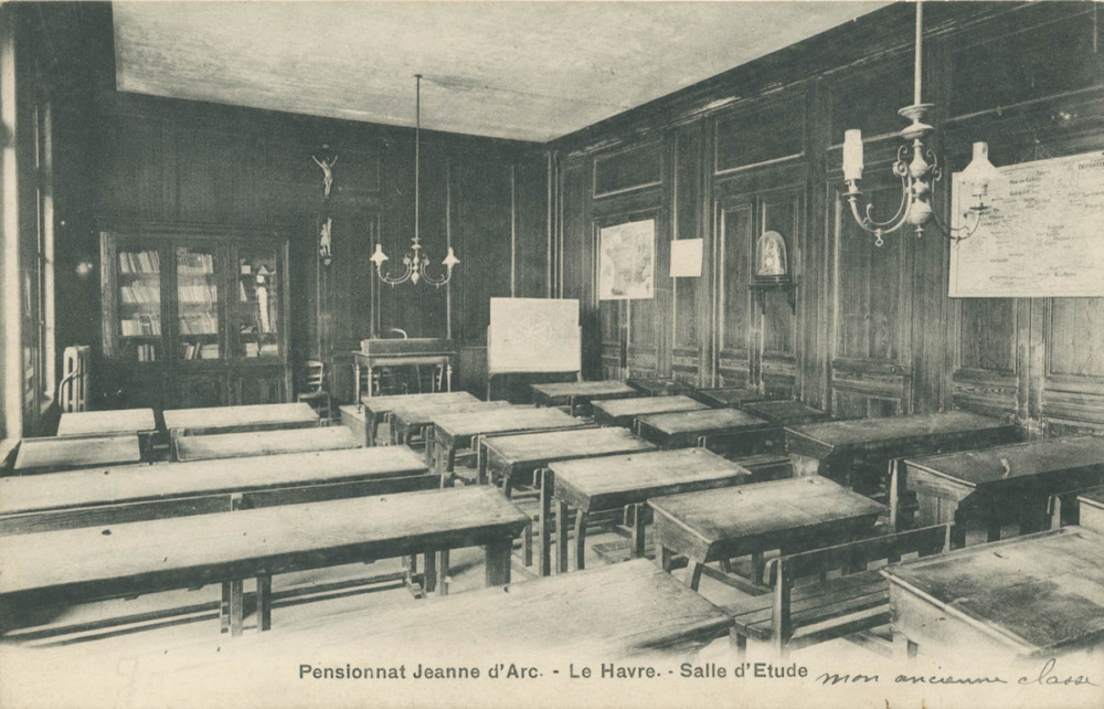 Pensionnat Jeanne d'Arc - Le Havre - Salle d'Etude.