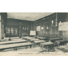 Pensionnat Jeanne d'Arc - Le Havre - Salle d'Etude.