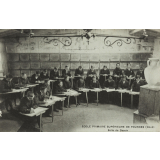 Ecole Primaire Supérieure de Fournes (Nord) - Salle de Dessin.