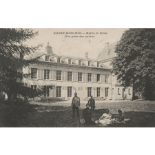 Clichy-sous-Bois - Mairie et Ecole - Vue prise des jardins.