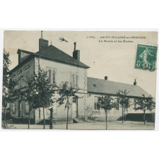 1700 - Saint-Hilaire-en-Morvan - La Mairie et les Ecoles.