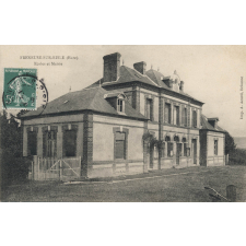 Freneuse-sur-Risle (Eure) - Ecoles et Mairie.