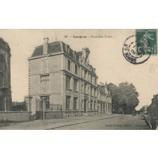 32 - Langres - Nouvelles Ecoles.