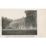4 - Flers (Orne) - Institution Secondaire libre de l'Immaculée Conception - Octobre 1907 - Vue Générale des Dortoirs - Réfectoire, cuisine et cours.