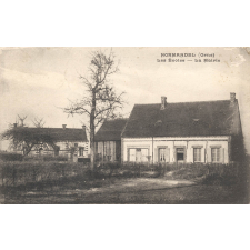 Normandel (Orne) - Les Ecoles - La Mairie.