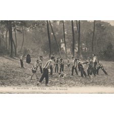 22 - Arcachon - Ecole St-Elme - Partie de foot-ball.