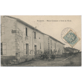 Bouconville - Maison Commune et Sortie de l'Ecole.