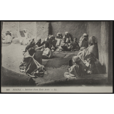 108 - Biskra - Intérieur d'une Ecole Arabe.