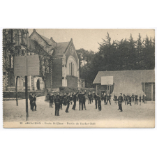 23 - Arcachon - Ecole St-Elme - Partie de Basket-Ball.