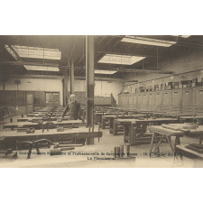 Ecole Primaire Supérieure et Professionnelle de Garçons de Rouen - 18 - L'Atelier du Bois - La Menuiserie.