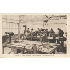 Thiers - Ecole Nationale Professionnelle - Section coutellerie.