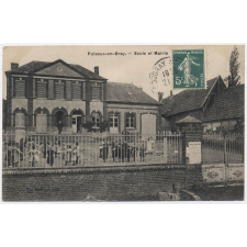 Puiseux-en-Bray - Ecole et Mairie.