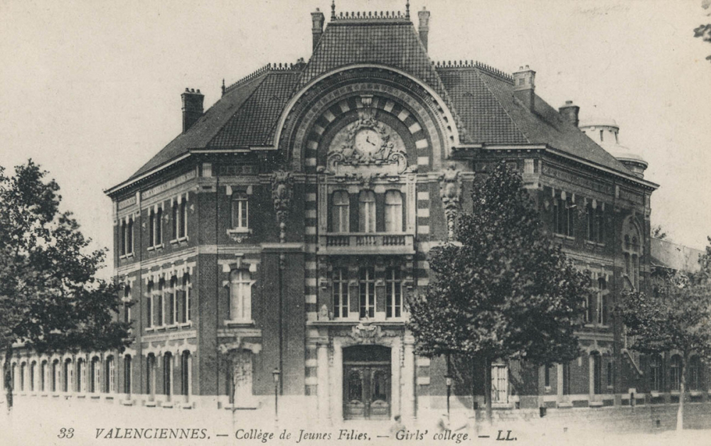 33 - Valenciennes - Collège de jeunes Filles - Girls' college.