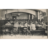 28 - Ecole de Saint-Cyr - En Etude.