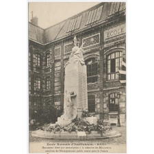 Ecole Normale d'Instituteurs - Rouen - Monument élevé par souscription à la mémoire des Éducateurs membres de l'Enseignement public morts pour la France.