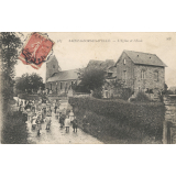 583 - Saint-Georges-d'Elle - L'Eglise et l'Ecole.
