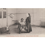 Institut Orthopédique Providence, Sées (Orne) - Séance de Rayons ultra-violets.
