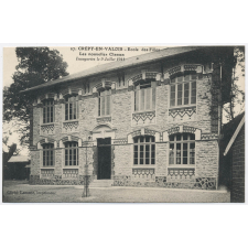 27 - Crépy-en-Valois - Ecole des Filles - Les nouvelles classes - Inaugurées le 9 Juillet 1911.