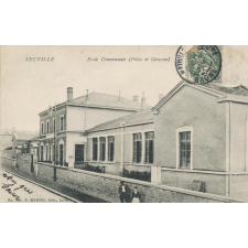Neuville - Ecole Communale (Filles et Garçons).