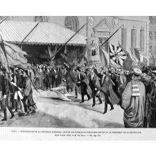 Inauguration de la nouvelle Sorbonne : défilé des étudiants étrangers devant M. le Président de la République.