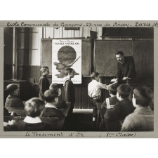 Ecole Communale de Garçons, 27, rue de Poissy - Paris Ve - Le Versement d'Or (1ère classe)